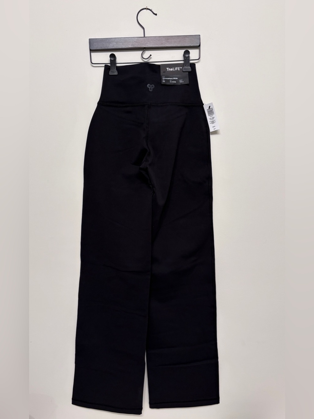 Aritzia TNA black atmosphere wide leg high rise legging sz xs xsmall new